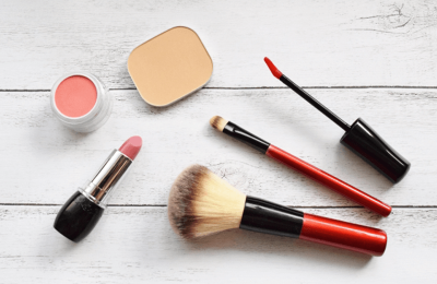 02 痛みもダウンタイムも最小限のため、翌日にはメイクが可能