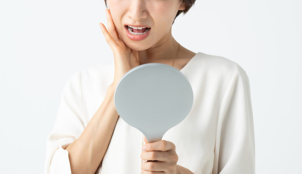 糸リフトの効果が弱い、痛い理由は？失敗を防ぐための対策も